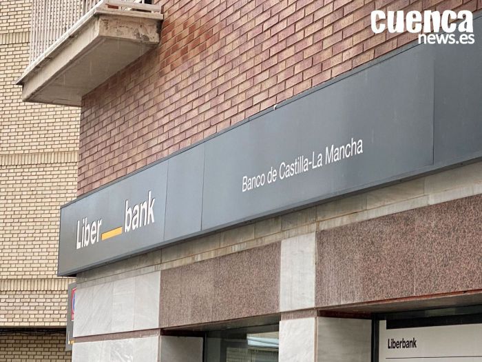 Liberbank y Unicaja caen en bolsa tras confirmar que la fusión está próxima