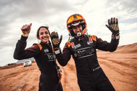 Mónica Plaza y Eduard Pons logran la segunda posición T4 en Arabia