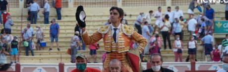 Puerta Grande para Miguel Ángel Perera en la primera de la feria taurina de San Julián