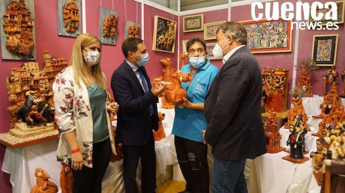 57 expositores se dan cita en una nueva edición de la Feria de la Artesanía