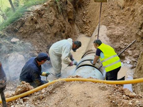 Una avería en la red principal de agua obliga a cortar el suministro en gran parte de Cuenca desde las 15:00 horas