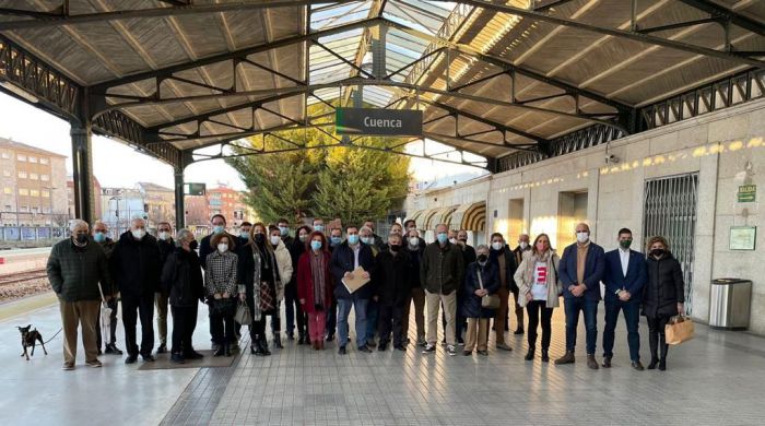 Unidos en defensa del tren convencional