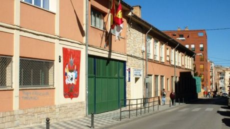 Los trabajos previos para la construcción de una instalación deportiva en el colegio La Paz implican el corte de Camino Cañete este sábado de 11 a 12 horas