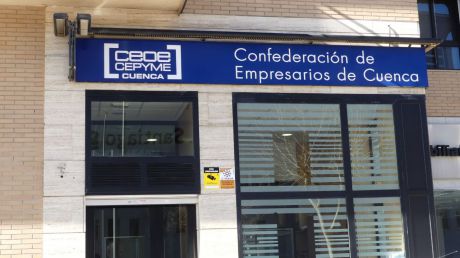 CEOE CEPYME Cuenca comenta que el paro crece por la destrucción de empleo en el sector servicios