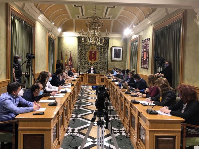 El Pleno aprueba con los votos del PSOE el Protocolo para suprimir el tren convencional y poner en marcha el Plan XCuenca
