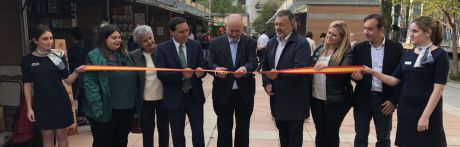 Arranca la Feria del Libro ‘Cuenca Lee’ con el pregón de Juan Eslava Galán