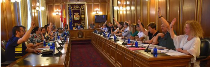 La Diputación ha aprobado por unanimidad el convenio con la Junta de Comunidades para renovar el Plan de Empleo