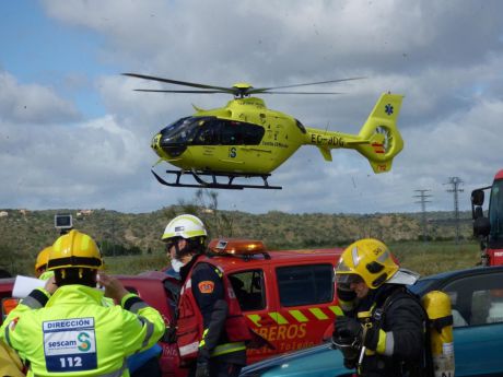 Evacuada en helicóptero una joven de 16 años tras sufrir un accidente en Las Chorreras 