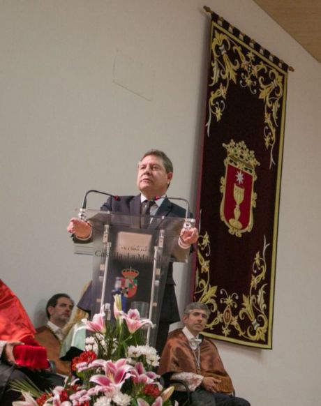 García-Page confirma que el Corpus Christi de Toledo seguirá siendo festivo regional