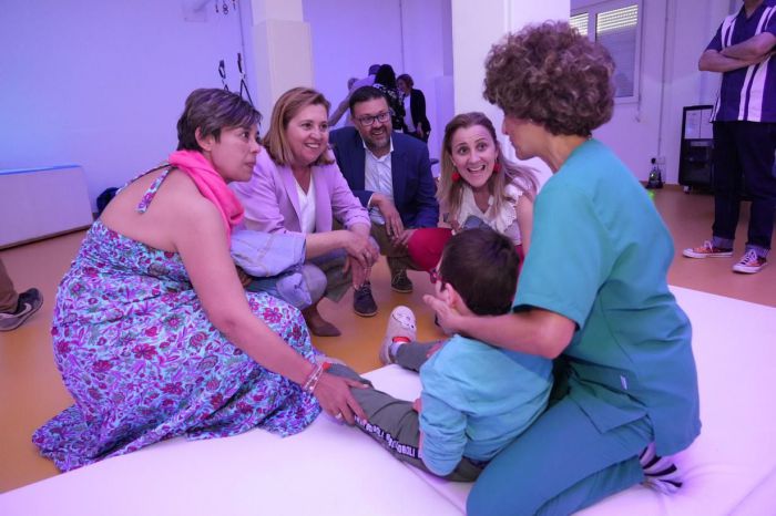 La consejera de Educación, Cultura y Deportes, Rosa Ana Rodríguez, lo ha destacado en una visita realizada al Centro de Educación Especial ‘Infanta Elena’ de Cuenca