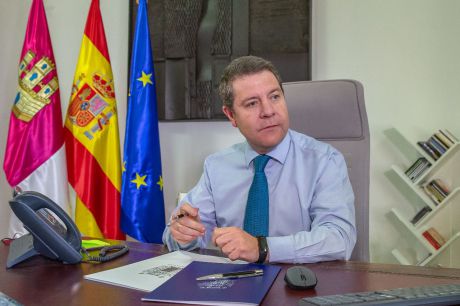 García-Page celebra la decisión de la OMS de levantar la emergencia internacional por la Covid-19