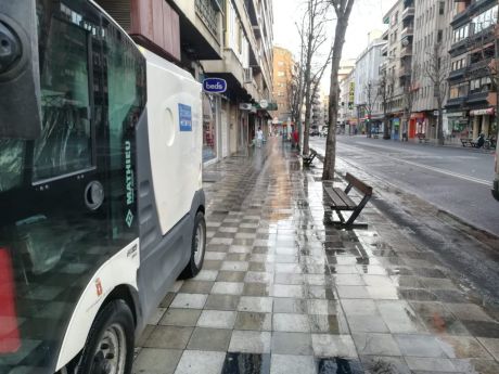 La limpieza intensiva implica restricciones de aparcamiento en Tiradores y Puerta de Valencia