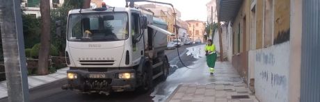 La limpieza intensiva implica restricciones de aparcamiento en la zona centro hasta Puente de la Trinidad