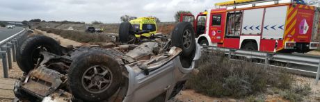 Un fallecido y dos heridos graves en un accidente de tráfico en Albaladejo del Cuende