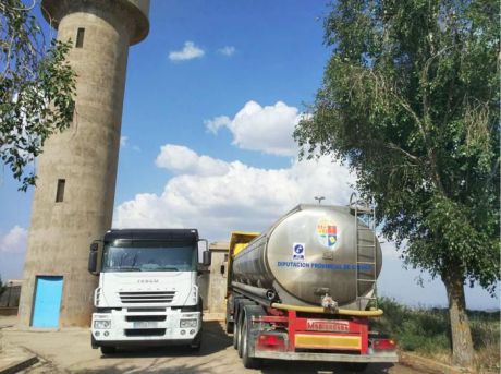Camiones cisterna de la Diputación de Cuenca 