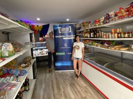 Invierte en Cuenca visita el comercio de alimentación típica rumana Katy M&amp;L en San Clemente