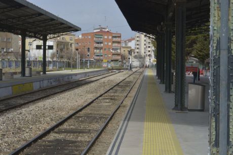 La Plataforma del Ferrocarril Público y Social demanda la restitución del servicio ferroviario