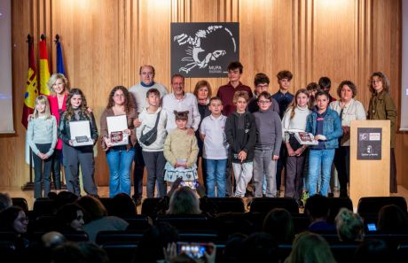 El festival FECISO y Biblioteca Solidaria entregan los reconocimientos “Hecho en Cuenca”