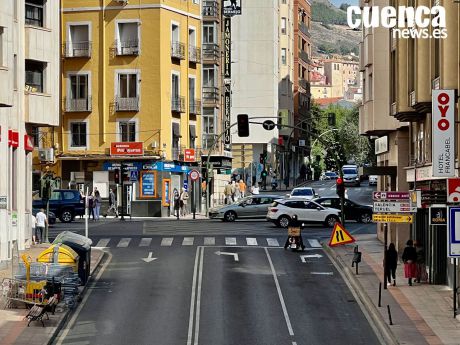 El autobús urbano retoma este martes su recorrido habitual en la zona de avda. Castilla-La Mancha entre Cuatro Caminos y Parque de Santa Ana