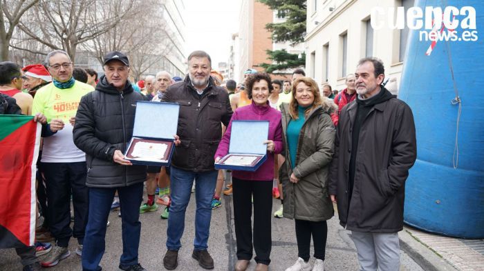 Ángel Valero y Teresa Esteso, leyendas vivas de la Carrera del Pavo en su 40 aniversario