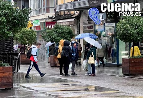 Lluvias y chubascos se extienden con descenso de temperaturas