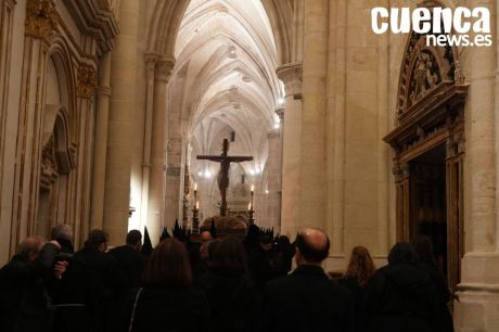 Video | Lunes Santo – Procesión de la Vera Cruz