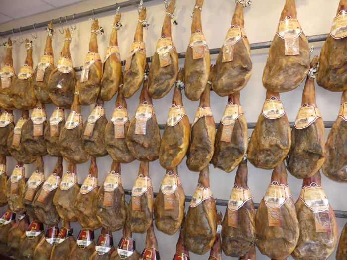 Las exportaciones de Cuenca en febrero de 2024 superan a las del año anterior, rompiendo una tendencia negativa