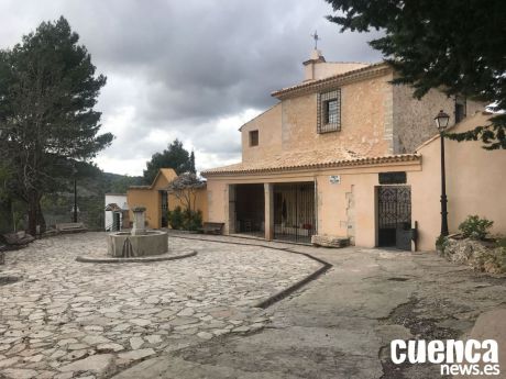 La ermita de San Isidro (de Arriba) acogerá este miércoles una misa con motivo del 40 aniversario del fallecimiento de Fernando Zóbel