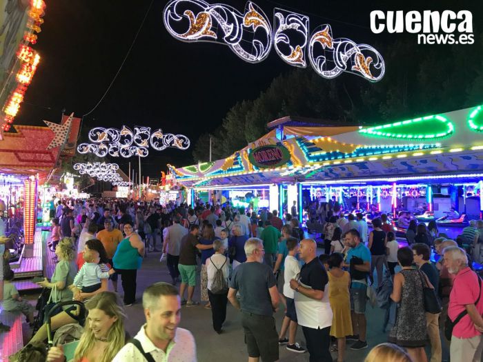 Adjudican el contrato de iluminación para las Fiestas de San Julián y Navidad por 158.400 euros