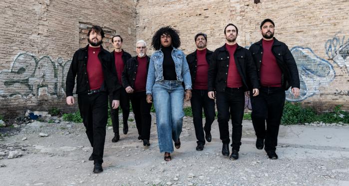 Estival Cuenca despide su 15ª edición con soul, funk y sonidos mestizos