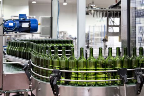Exportaciones de Cuenca suben un 17,4 % en octubre de 2024, pero caen un 4,2 % en el acumulado anual