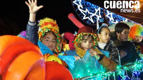 La Cabalgata de Reyes adelanta su salida a las 18h y traslada la recepción Real al Centro Cultural Aguirre por la lluvia