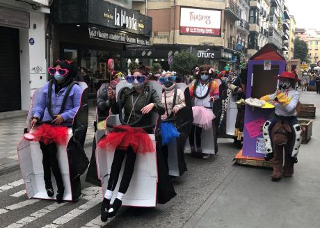 Unas 1.500 personas se esperan en el Gran Desfile de Carnaval de este sábado con gala final en el recinto de La Hípica