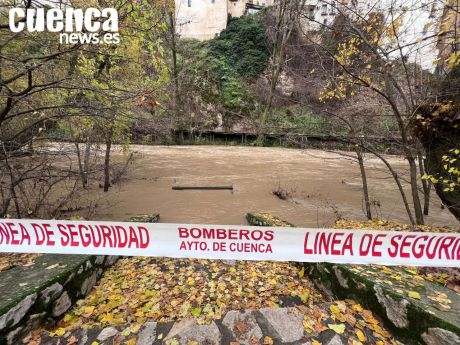 El embalse de La Toba comienza a desembalsar por el aumento del caudal