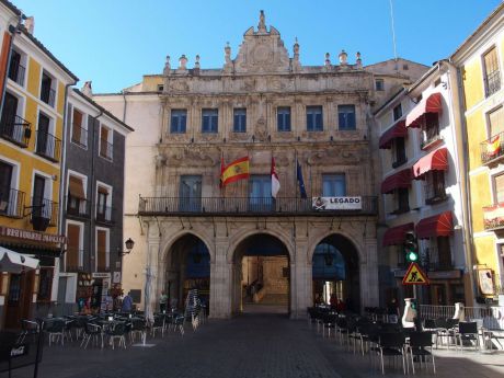 El Ayuntamiento de Cuenca desarrollará una oferta de empleo público con 80 plazas este año
