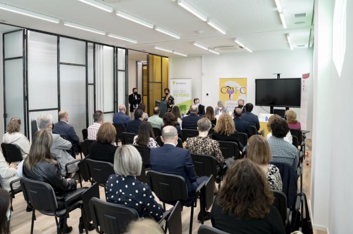 El Colegio Ofcial de Farmacéutcos inaugura su nueva sede 'con la esperanza de que pronto pueda estar llena de vida'