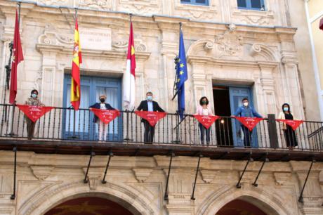 La AECC en Cuenca presenta la campan&#771;a “San Mateo en los balcones”