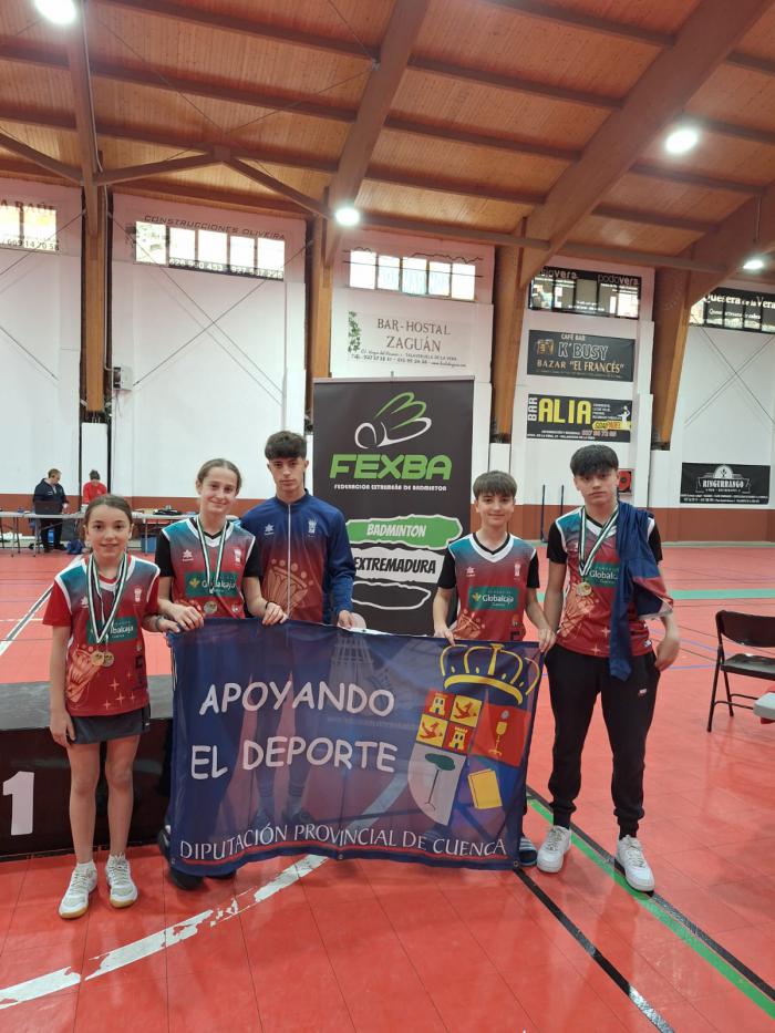 El Bádminton Albatros destaca en dos torneos con excelentes resultados