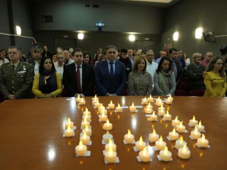 Juntos contra la Violencia de Género en el acto institucional