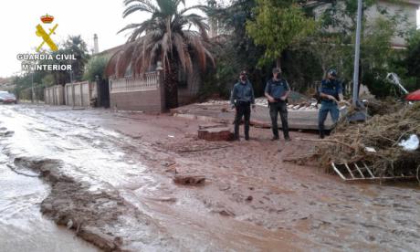 La Guardia Civil auxilia a numerosas personas atrapadas durante el temporal en la provincia de Toledo