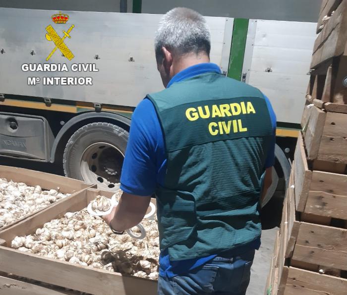 Investigan a tres personas por apropiación indebida de productos agrícolas