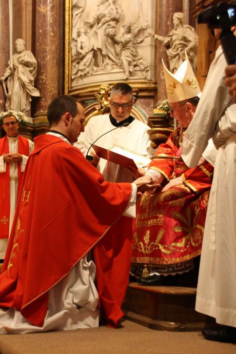 Arribas: “Ser sacerdote es lo más grande que puede haber en la tierra”