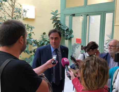 Mariscal pide a la Junta que utilice los fondos europeos para hacer las inversiones necesarias en los colegios de Cuenca