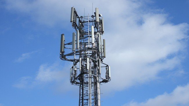 Castilla-La Mancha instalará más de 200 antenas para desplegar la cobertura 4G en localidades rurales en lo que resta de legislatura