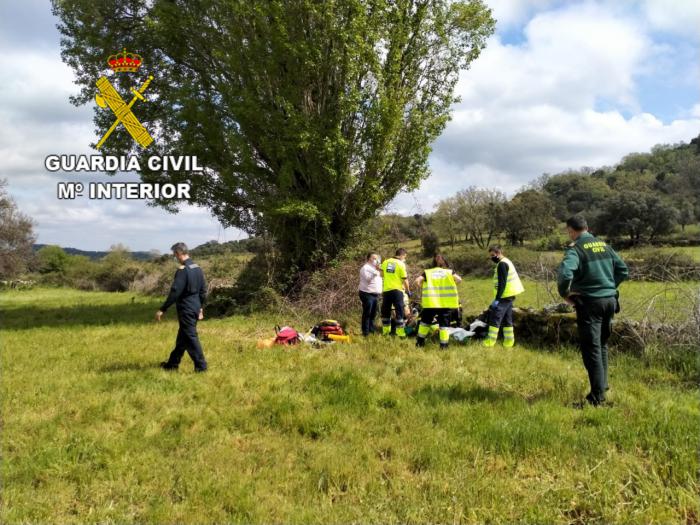 La Guardia Civil localiza con vida a un motorista desaparecido tras haber sufrido un accidente en El Real de San Vicente