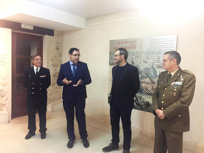 Prieto felicita al Ayuntamiento de Villaescusa de Haro y a la Subdelegación de Defensa por su apuesta por la difusión de nuestra historia militar