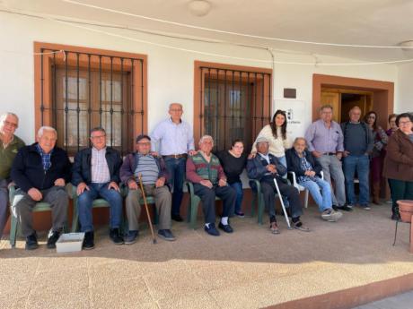 La Junta agradece el trabajo de las empleadas de la vivienda de mayores de Campillo de Altobuey