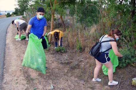 JJSS de Tarancón recoge 100 kg de basura en su I Batida de Limpieza
