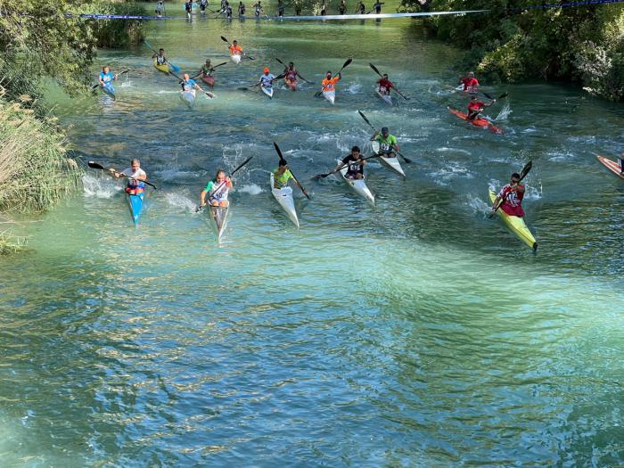 Grandes resultados del Club de Piragüismo Las Grajas en el Trofeo Puente a Puente
