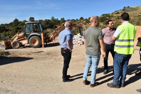 Diputación invierte 750.000 euros en mejorar la CUV-2125 que une Villar del Maestre con Cuevas de Velasco